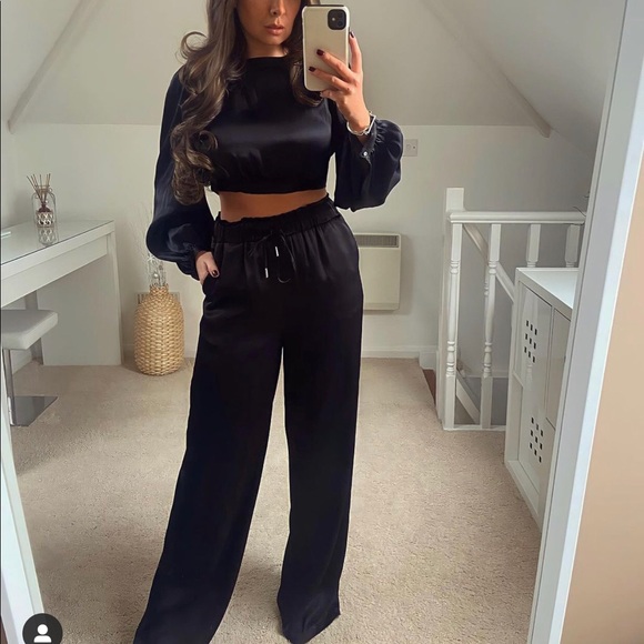 Zara Satin Effect Crop Top - Picture 3 of 9